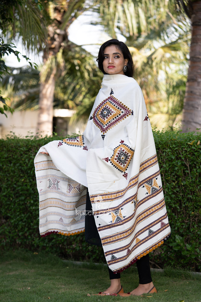 Cream kutchi handwoven winter shawl