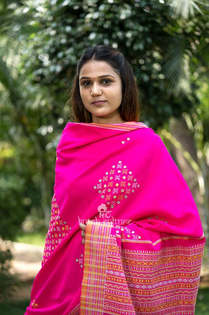 Neon pink kutchi hand embroidered woolen shawl
