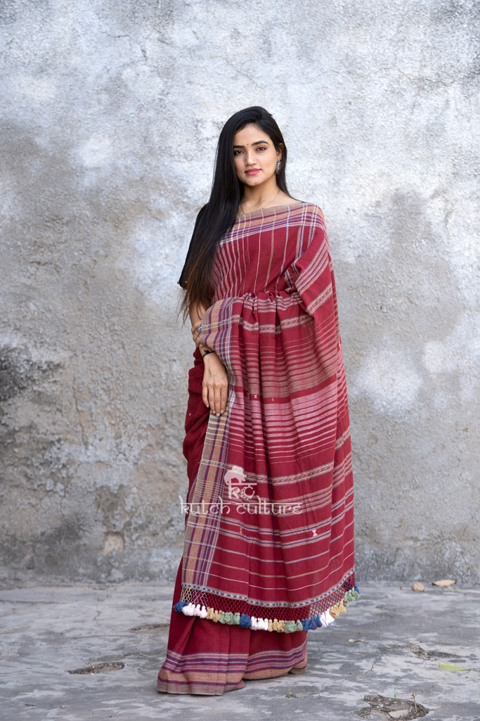 Red and cream cotton hand weaving saree