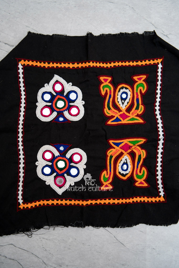 Designer gamthi mirror work embroidery patches