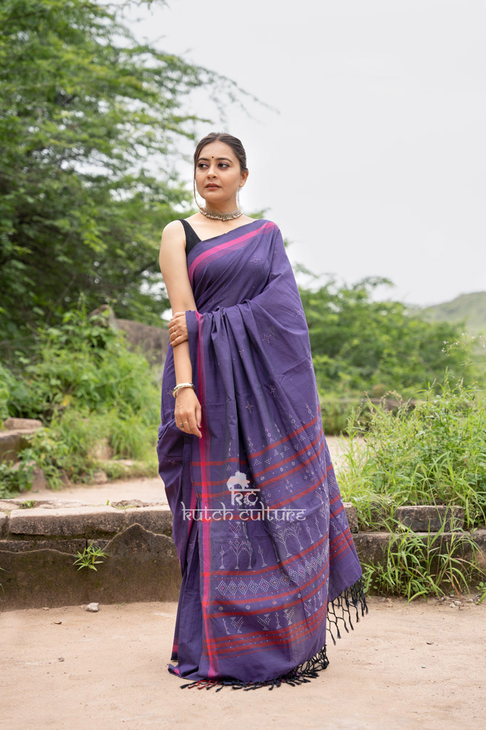 Buy Green Sarees for Women by Nk Textiles Online | Ajio.com