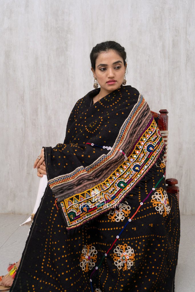 Traditional Ahir Embroidery Hand woven Bandhni Shawl