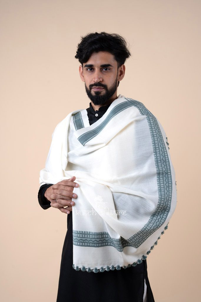 Artisanal Excellence: Kutch Hand Weaving Men’s Shawl