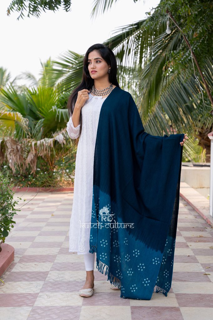 Pure Marino Wool Bandhni shawl