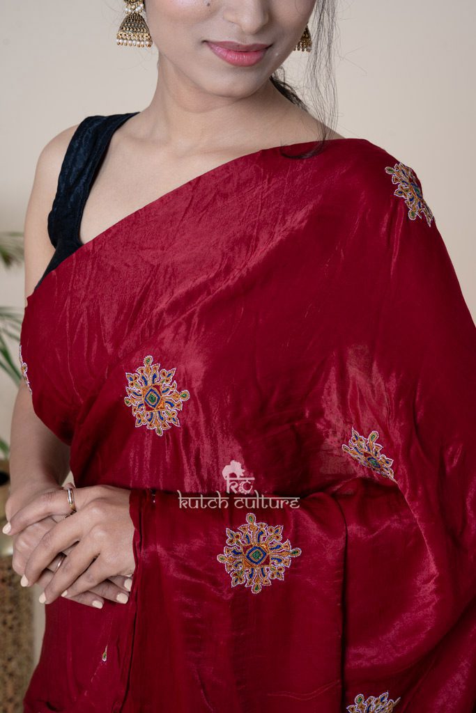 Gajji Silk Kutch Aahir Hand Embroidery Saree – Exquisite Craftsmanship for Timeless Elegance